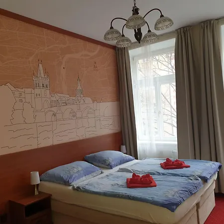 Aaron Hotel 3*
