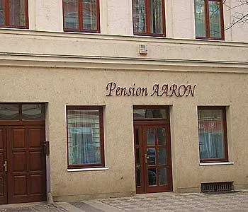 Aaron Prague