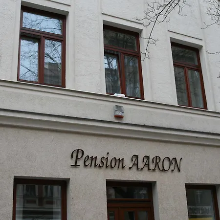 Aaron Prague