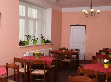 Aaron 3* פראג