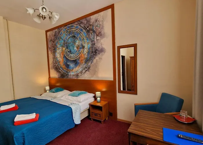 Hotel Aaron 3*
