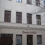 Szálloda Aaron